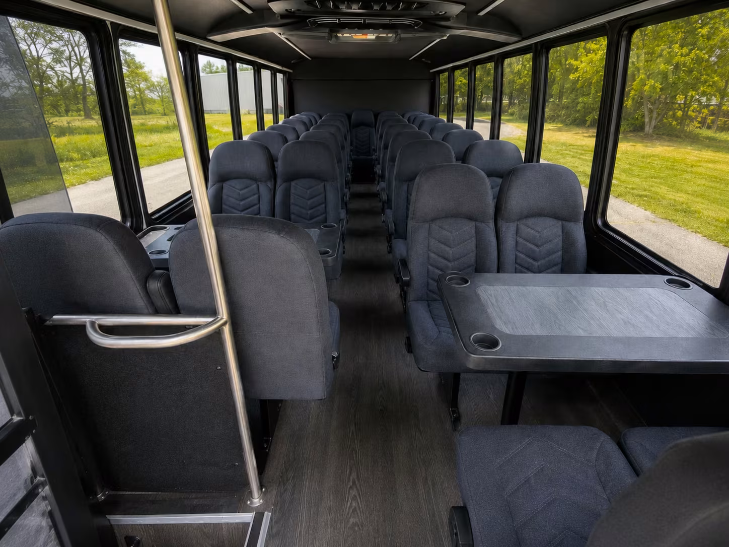minibus rentals for smaller perris prom groups